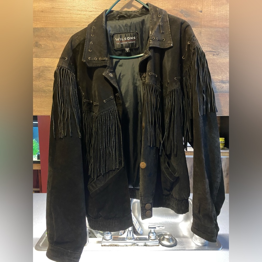 Men’s fringe leather coat
